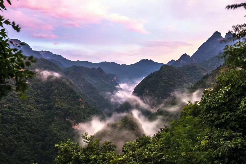 Wudangshan Tianle Hotel Shiyan  Екстериор снимка